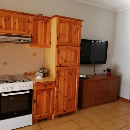 La Maison De Lidia Apartment Angera